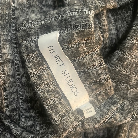 Floret Studios Gray Ribbed Long Sleeve Sweater Dress Size Small (2-4) NWT - Picture 6 of 15